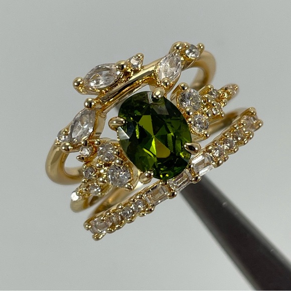 Ring 3 Band Set Art Deco Olive Green Diamond CZ Oval Cut Dainty Gold Tone Plated - Picture 1 of 6